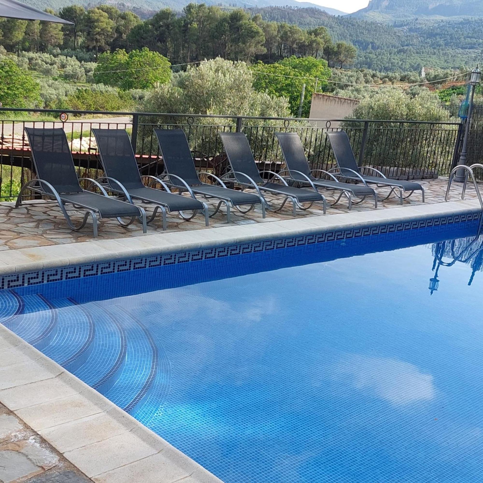 Casas Rurales Cerro Lobo Yeste Exterior photo