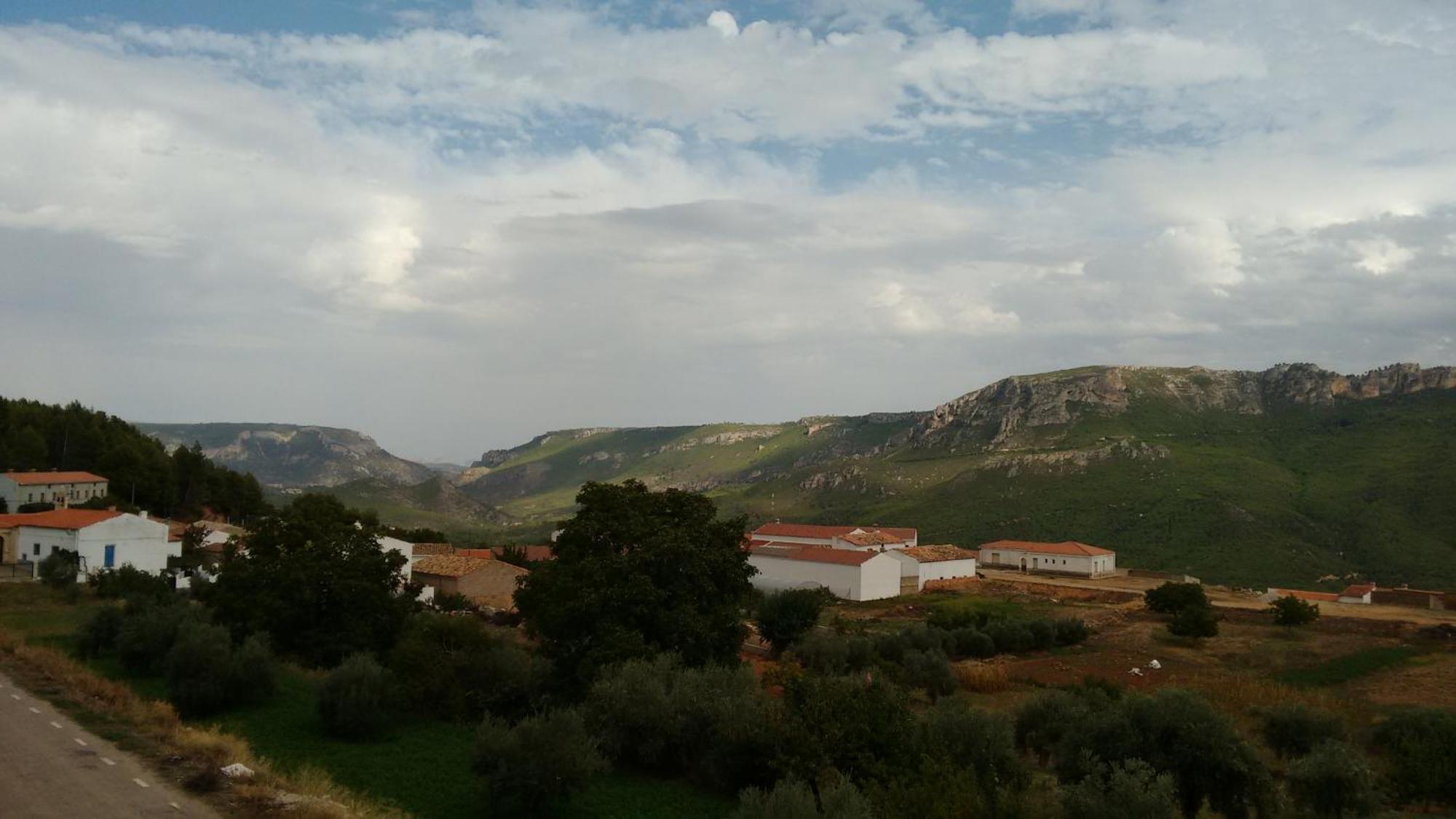 Casas Rurales Cerro Lobo Yeste Exterior photo