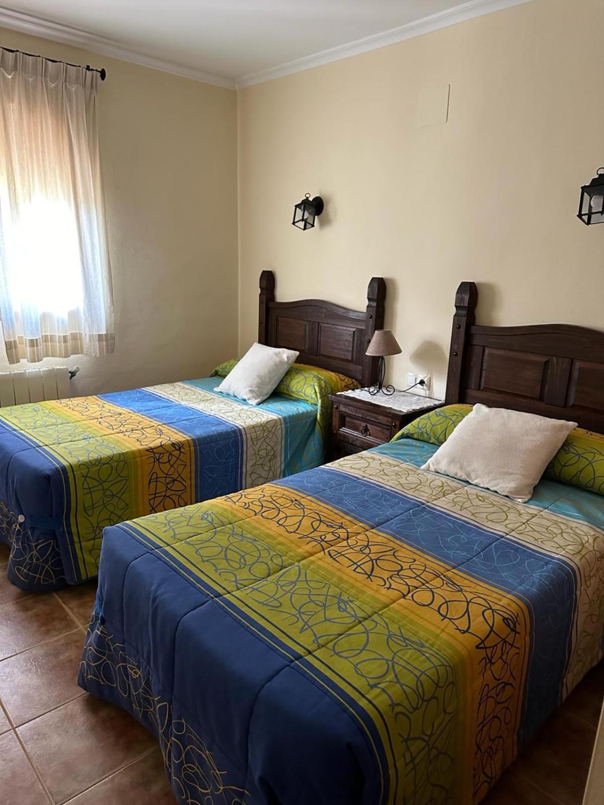 Casas Rurales Cerro Lobo Yeste Exterior photo