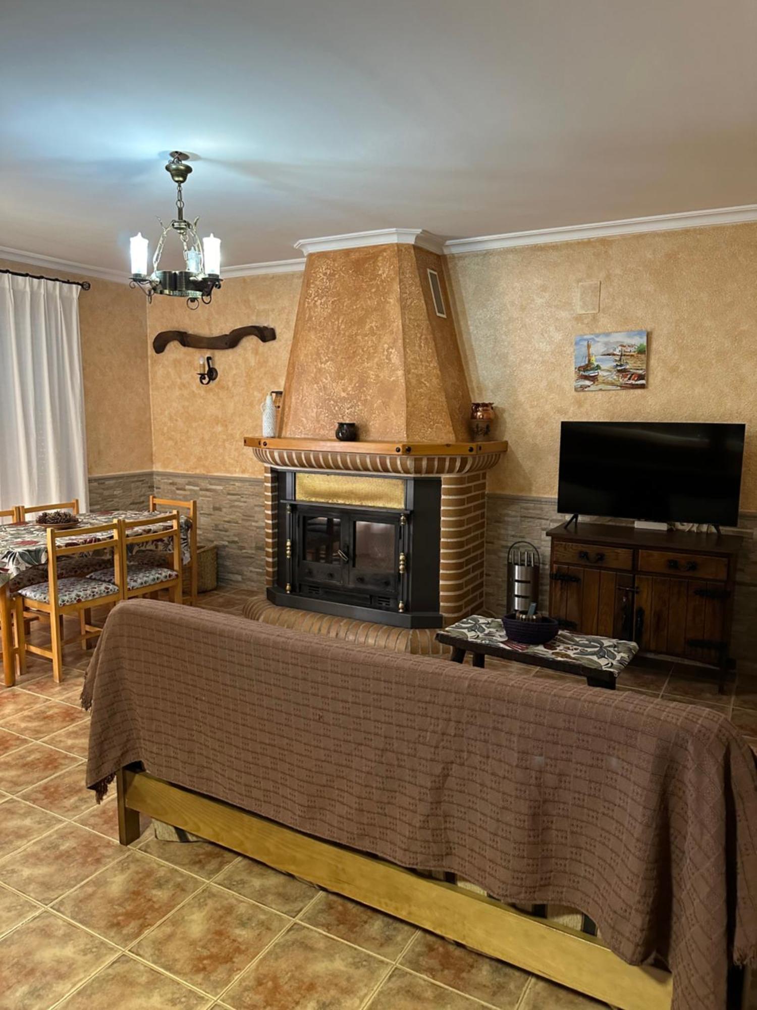Casas Rurales Cerro Lobo Yeste Exterior photo